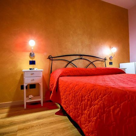 La Casa Dei Nonni Sul Garda Ξενοδοχείο Πεσκιέρα ντελ Γκάρντα Εξωτερικό φωτογραφία