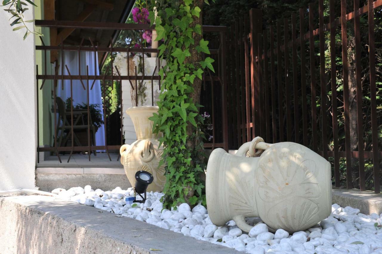 La Casa Dei Nonni Sul Garda Ξενοδοχείο Πεσκιέρα ντελ Γκάρντα Εξωτερικό φωτογραφία